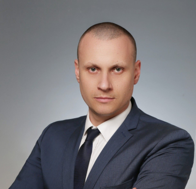 Adrian Zuzek